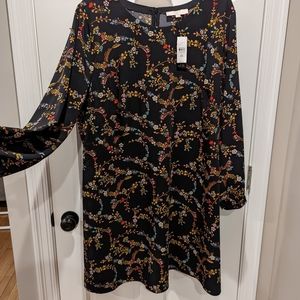 Floral tunic dress with long sleeves